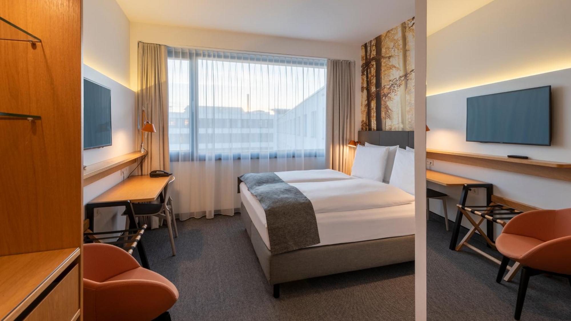 Holiday Inn Munich - Leuchtenbergring By Ihg Esterno foto